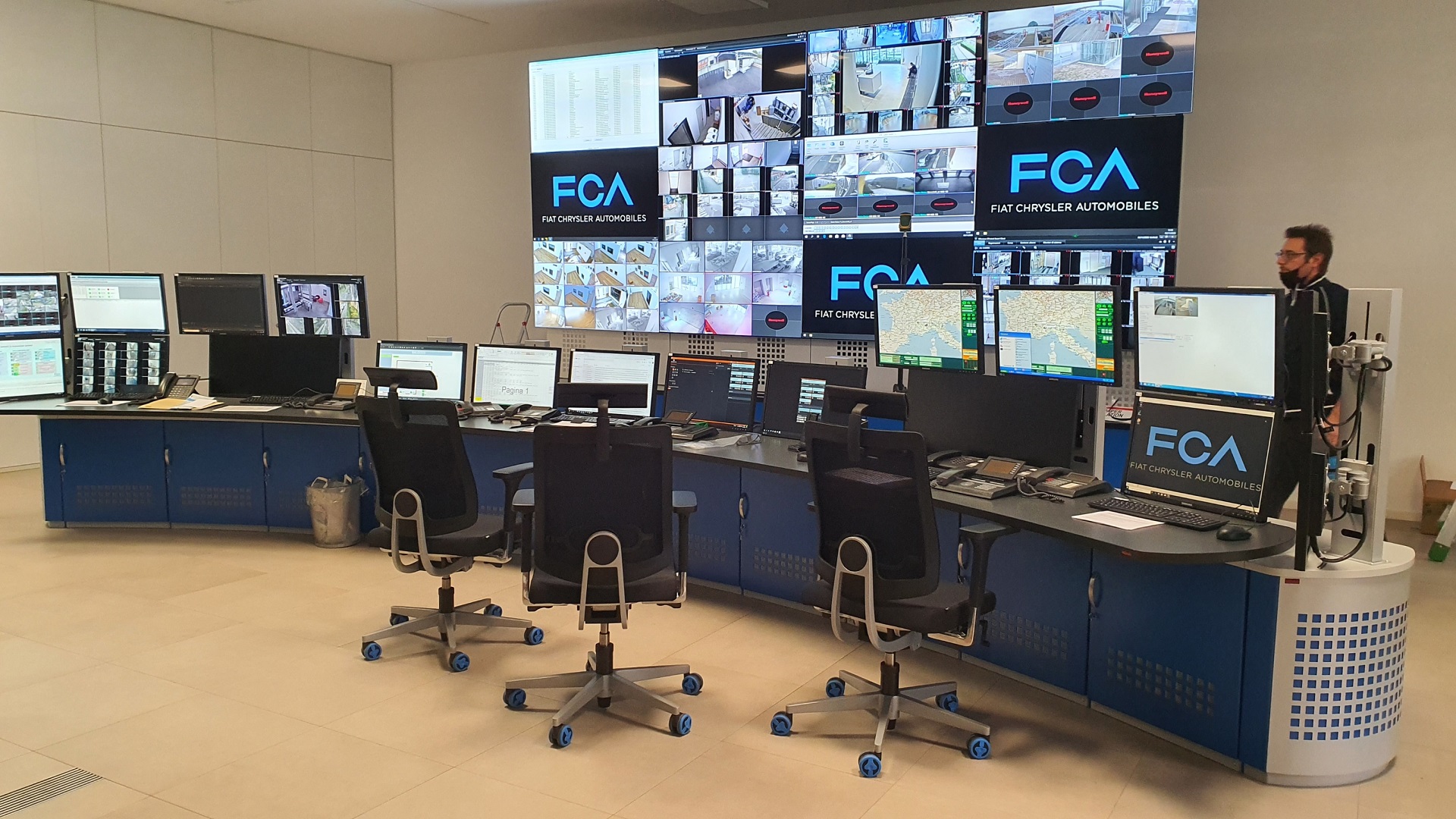 Standard Control Room